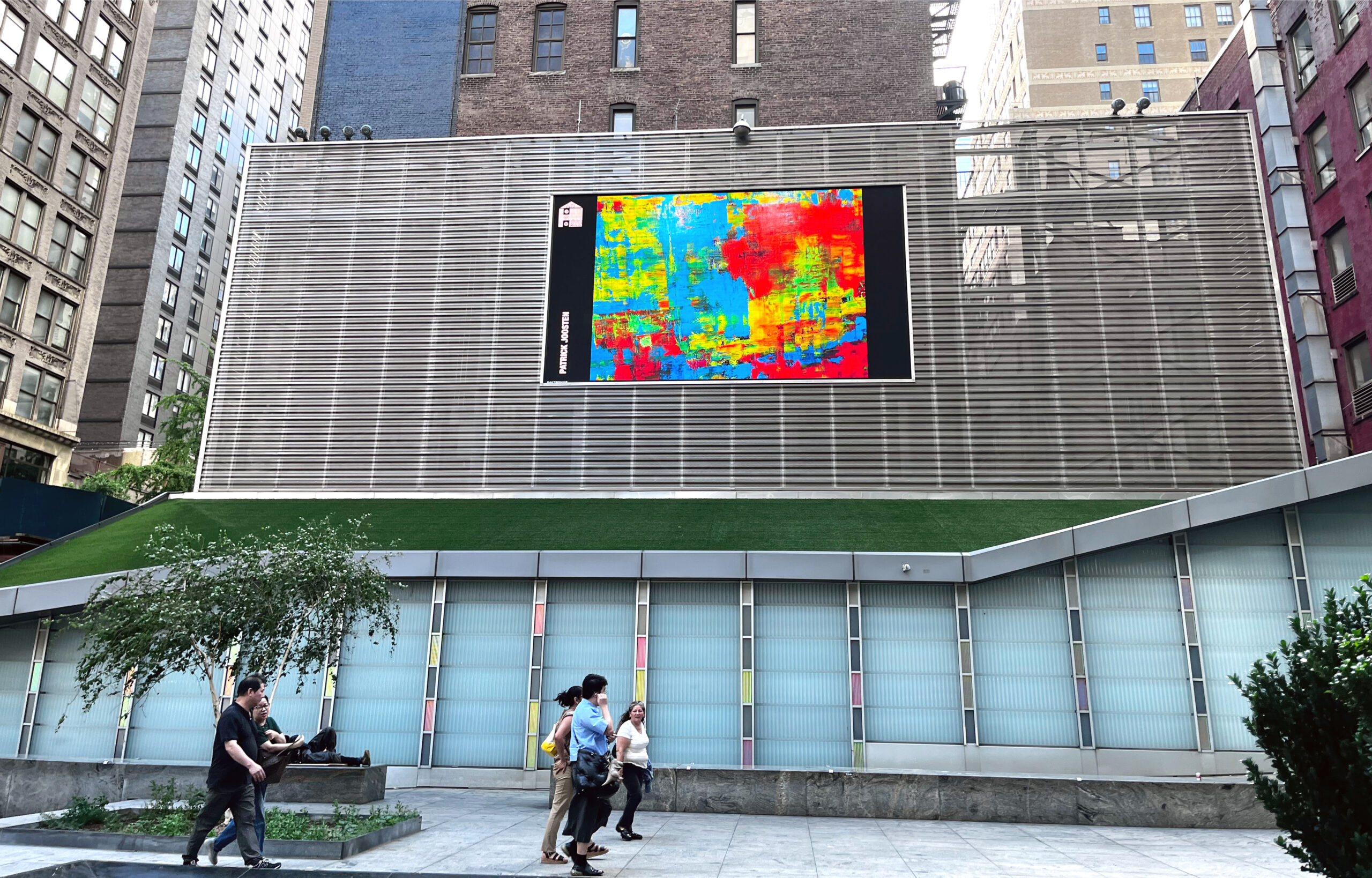 Etude en Jaune Big Screen Plaza NYC